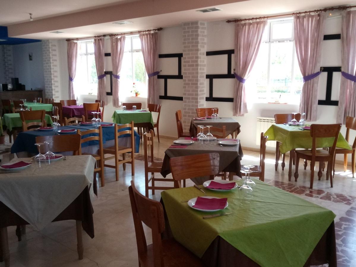 Hostal El Tropezon Matallana de Valmadrigal エクステリア 写真