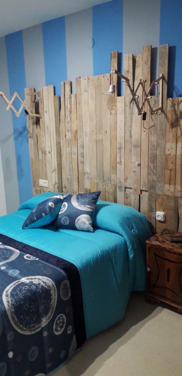 Hostal El Tropezon Matallana de Valmadrigal エクステリア 写真