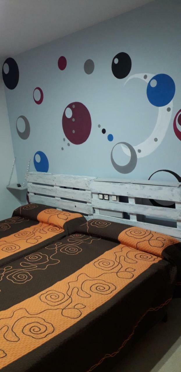 Hostal El Tropezon Matallana de Valmadrigal エクステリア 写真